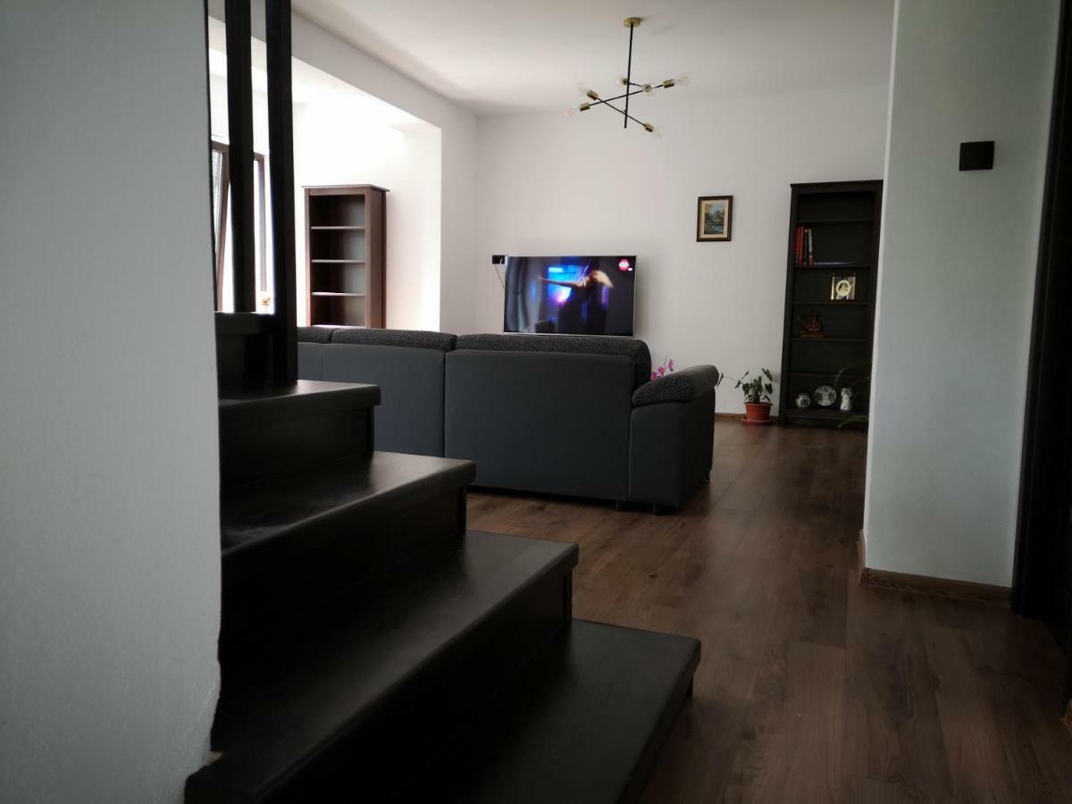 Holiday Home Esku Orşova Exteriér fotografie